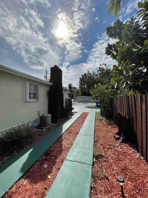 “La Casita” Beautiful Home In The Heart Of Miami ! Dış mekan fotoğraf